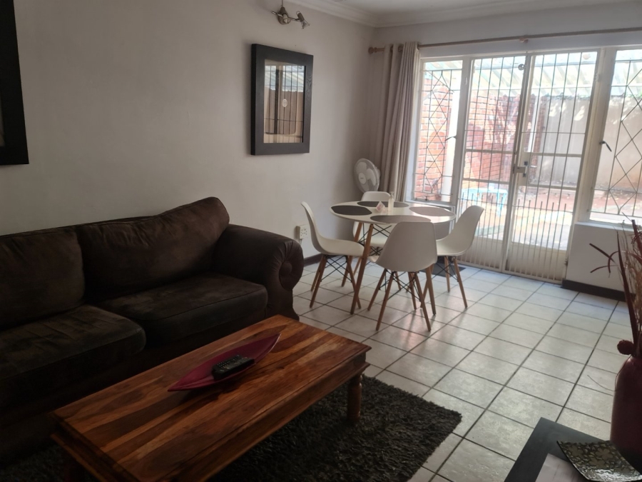 6 Bedroom Property for Sale in Protea Park North West